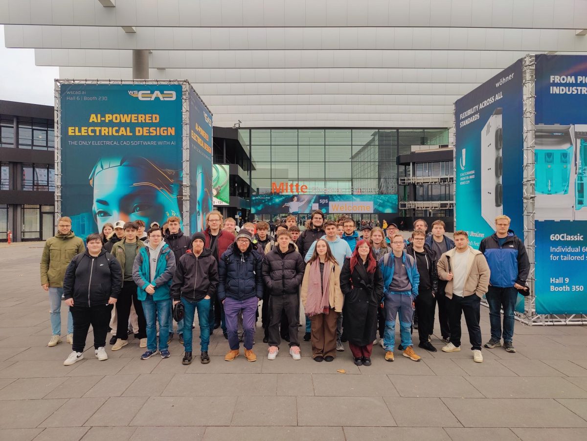 Fachexkursion zur SPS – Messe  „Smart Production Solution“