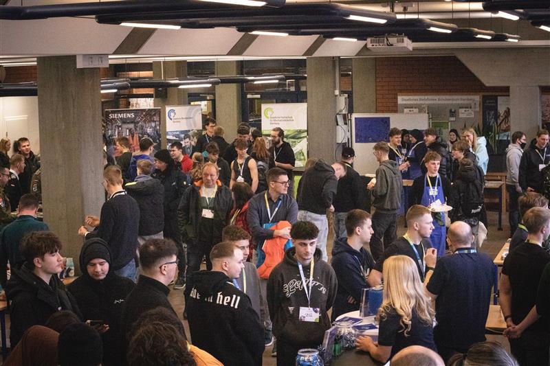 Erfolgreiche Techniker-Messe 2026 am SBSZ Bamberg